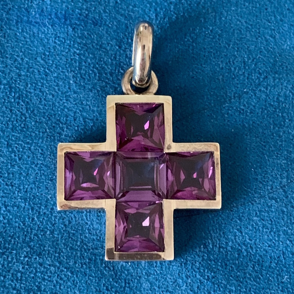 Steeling Silver Amethyst Encrusted Cross